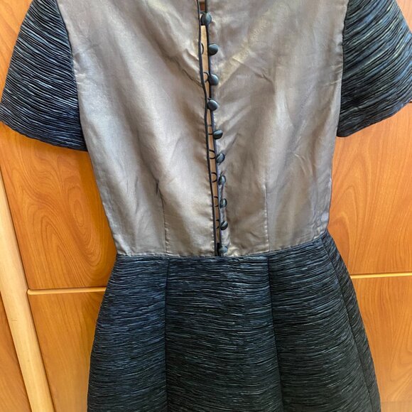 vintage dress by MARY  McFadden Couture - Picture 2 of 4